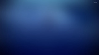 Blurry blue white black white - a blurry image free wallpaper for desktop