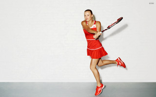 Woman red dress tennis white - eva švankmajerová free wallpaper