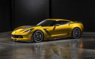 Yellow sports car garage black - a black door free wallpaper