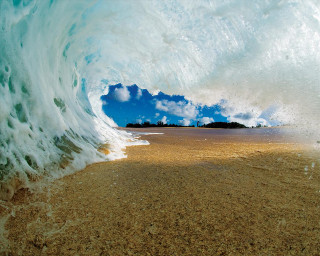 Large wave breaking beach brown - amazing depth free wallpaper
