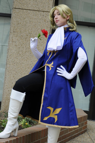 Woman blue costume white boots - a flower free wallpaper for mobile