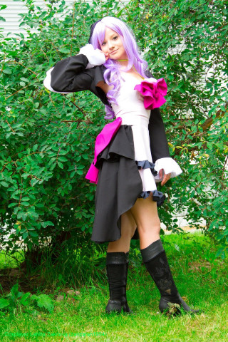 Purple haired cosplay garden portrait - the grass free wallpaper for mobile