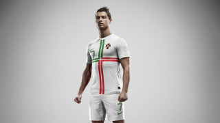 Man white shirt shorts studio - a white shirt and shorts free wallpaper