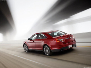 Red car tunnel smoke fog - motion blur free wallpaper