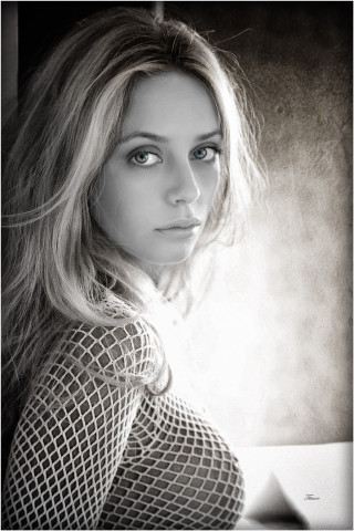 Woman long hair mesh shirt - portrait photography free wallpaper for mobile