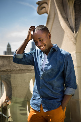 Man blue shirt orange pants - bruce onobrakpeya free wallpaper