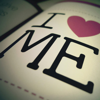 I love me heart back - the back free wallpaper for tablet