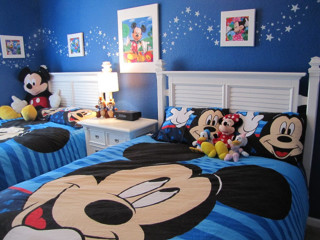 Bedroom two beds mickey mouse - the bed free wallpaper