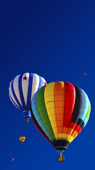Hot air balloons blue sky 6 - free airplane wallpaper for mobile