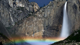 Rainbow waterfall full moon sky - a full moon in the sky above free wallpaper