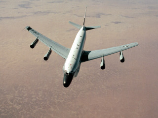 Jet desert sky clouds landscape - a large jet free wallpaper