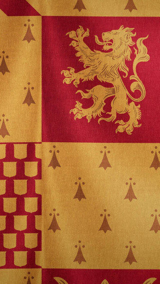 Red gold flag lion castle - renaissance free wallpaper for mobile