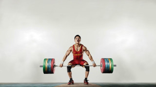 Man squat barbell weight plate - a barbell free wallpaper