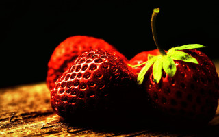 Strawberries wooden surface green leaf - caravaggio free wallpaper