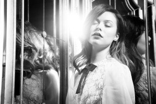 Woman cage eyes closed hair - a cage free wallpaper