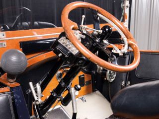 Car steering wheel dashboard wooden 2 - free motorcycles wallpaper for desktop