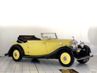 Yellow car white tile black - an art deco sculpture free wallpaper