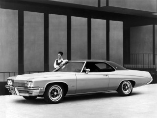 Man standing car parking lot 3 - a car in a parking lot free wallpaper for desktop