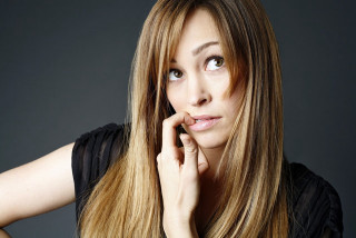 Woman long hair posing hand 8 - eva gonzalès free wallpaper