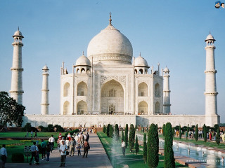 People walking white building fountain - a fountain in front free wallpaper