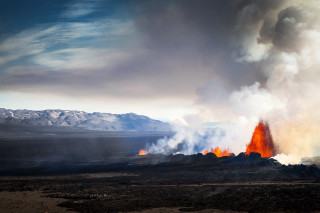 Volcano lava mountains smoke rainbow - a volcano free wallpaper
