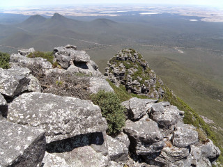 Rocky mountain valley distance rope - a view of a valley and mountains free wallpaper