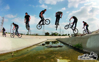 Man bike tricks air pond - ben thompson free wallpaper