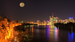 City skyline full moon river - full moon free wallpaper for desktop