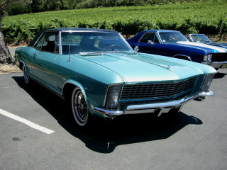 Turquoise car parking lot blue - fletcher martin free wallpaper