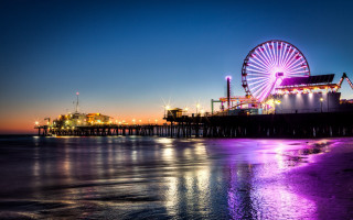 Ferris wheel pier nighttime lights - a pier free wallpaper for desktop