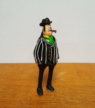 Toy figure man pipe wooden - a pipe free wallpaper