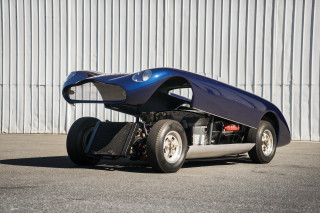 Blue car open hood building - ue 5 free wallpaper