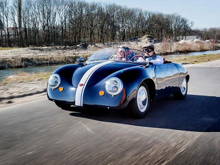 Man driving blue sports car - a man driving free wallpaper