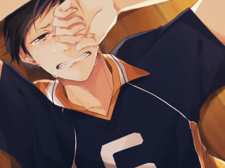 Man hand face blackshirt crying - his chest free wallpaper