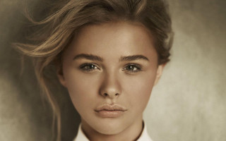 Woman tie white shirt ponytail - a pony tail free wallpaper