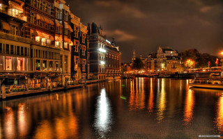 River buildings night lights reflection - caspar van wittel free wallpaper
