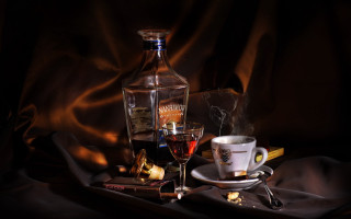 Whiskey bottle amber liquor alcohol - a cigarette free wallpaper for desktop