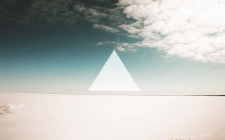 Triangle desert landscape clouds blue - geometric shape free wallpaper