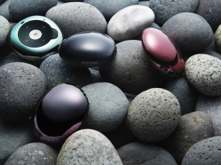 Earphones colored rocks gravel group - product photo free wallpaper
