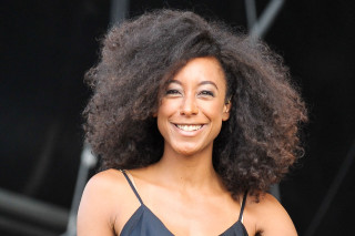 Woman afro smiling stage microphone - arabella rankin free wallpaper for desktop