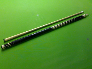Pool cue cues green surface - a green surface free wallpaper