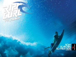 Man riding surfboard under wave - pro free wallpaper