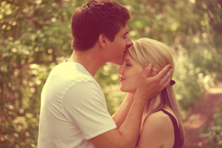 Man woman kissing woods together 2 - the wood together free wallpaper