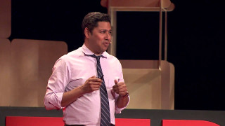 Man tie stage talking hands - he free wallpaper