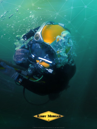 Man diving suit underwater camera - aquirax uno free wallpaper