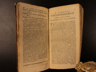 Open book pocket watch black - aldus manutiu free wallpaper