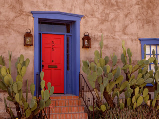 Red door blue door red - a red door free wallpaper for desktop