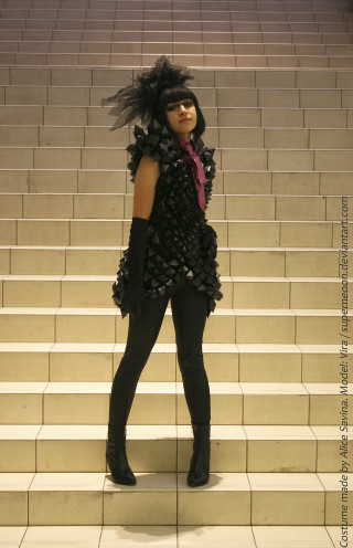 Woman standing stairs costume feathers - a set of stairs free wallpaper for mobile