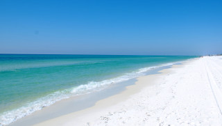 Beach white sand blue water 5 - free beach wallpaper for desktop