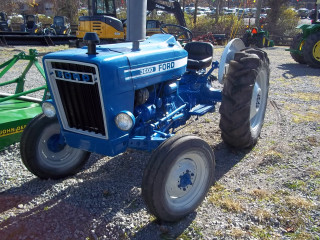 Blue tractor gravel field green - fletcher martin free wallpaper